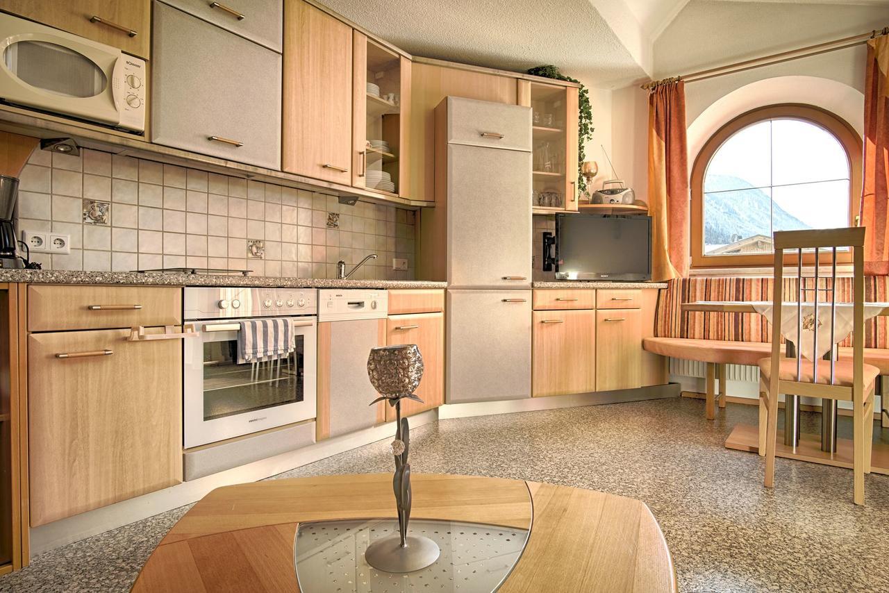Haus Egger Apartment Neustift im Stubaital Room photo